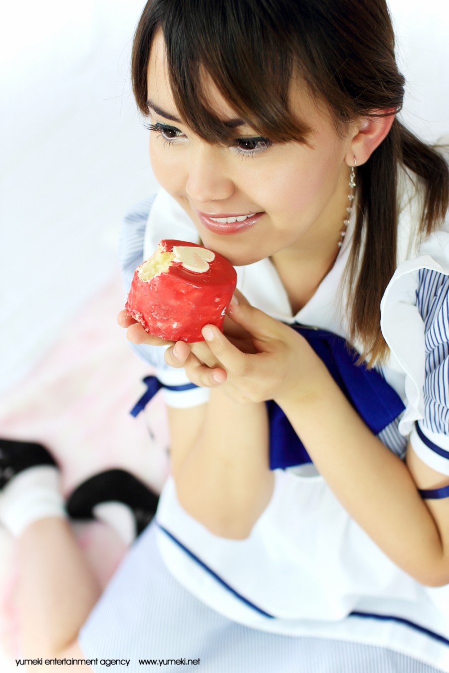 Yumeki Angels Maid Valentine (Ingrid)